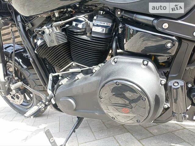 Чорний Харлей-Девідсон Fat Bob, об'ємом двигуна 1.8 л та пробігом 16 тис. км за 19500 $, фото 58 на Automoto.ua