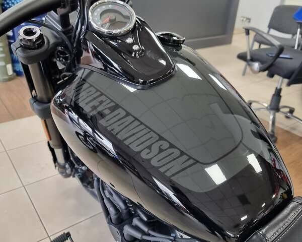 Черный Харлей-Дэвидсон Fat Bob, объемом двигателя 0 л и пробегом 13 тыс. км за 19000 $, фото 23 на Automoto.ua