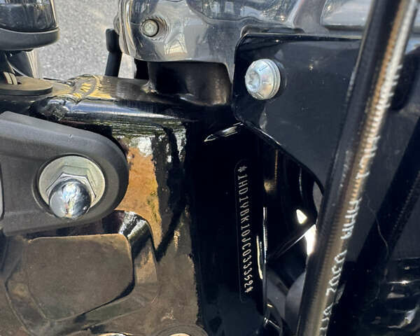 Харлей-Дэвидсон FLHCS 2017 в Черкассах на Automoto.ua Серый Харлей-Дэвидсон FLHCS, объемом двигателя 1.87 л и пробегом 8 тыс. км за 17000 $, фото 5 на Automoto.ua