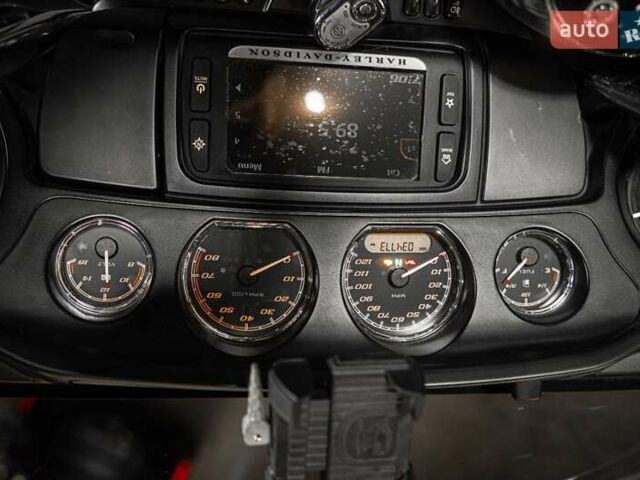 Черный Харлей-Дэвидсон FLHTCU Ultra Classic Electra Glide, объемом двигателя 1.75 л и пробегом 35 тыс. км за 20900 $, фото 31 на Automoto.ua