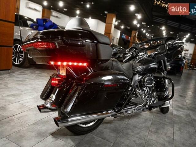Черный Харлей-Дэвидсон FLHTCU Ultra Classic Electra Glide, объемом двигателя 1.75 л и пробегом 35 тыс. км за 20900 $, фото 6 на Automoto.ua