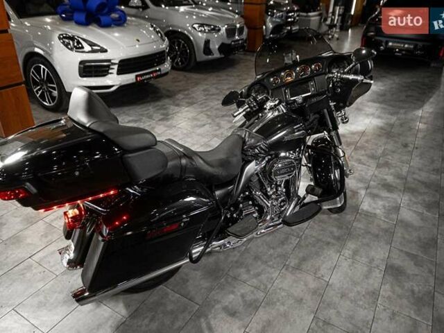 Черный Харлей-Дэвидсон FLHTCU Ultra Classic Electra Glide, объемом двигателя 1.75 л и пробегом 35 тыс. км за 20900 $, фото 7 на Automoto.ua