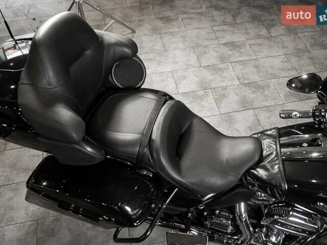 Черный Харлей-Дэвидсон FLHTCU Ultra Classic Electra Glide, объемом двигателя 1.75 л и пробегом 35 тыс. км за 20900 $, фото 14 на Automoto.ua