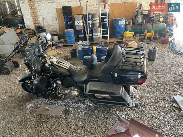 Чорний Харлей-Девідсон FLHTCU Ultra Classic Electra Glide, об'ємом двигуна 1.6 л та пробігом 40 тис. км за 11000 $, фото 11 на Automoto.ua