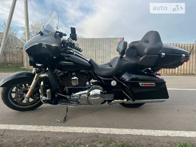 Чорний Харлей-Девідсон FLHTCU Ultra Classic Electra Glide, об'ємом двигуна 1.7 л та пробігом 50 тис. км за 15000 $, фото 3 на Automoto.ua