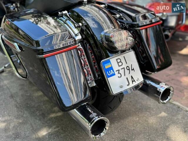 Черный Харлей-Дэвидсон FLHTCU Ultra Classic Electra Glide, объемом двигателя 0 л и пробегом 56 тыс. км за 18500 $, фото 19 на Automoto.ua