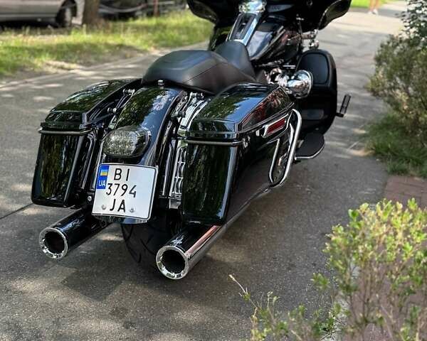 Черный Харлей-Дэвидсон FLHTCU Ultra Classic Electra Glide, объемом двигателя 0 л и пробегом 56 тыс. км за 18500 $, фото 5 на Automoto.ua
