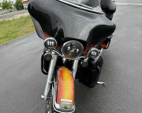 Черный Харлей-Дэвидсон FLHTCU Ultra Classic Electra Glide, объемом двигателя 1.58 л и пробегом 40 тыс. км за 8500 $, фото 7 на Automoto.ua