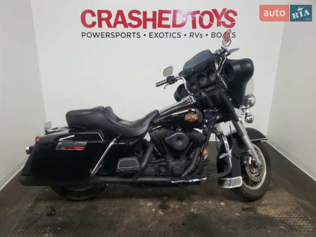 Харлей-Дэвидсон FLHTCU Ultra Classic Electra Glide 2002 в Бару на Automoto.ua Харлей-Дэвидсон FLHTCU Ultra Classic Electra Glide, объемом двигателя 1.45 л и пробегом 48 тыс. км за 6900 $, фото 2 на Automoto.ua