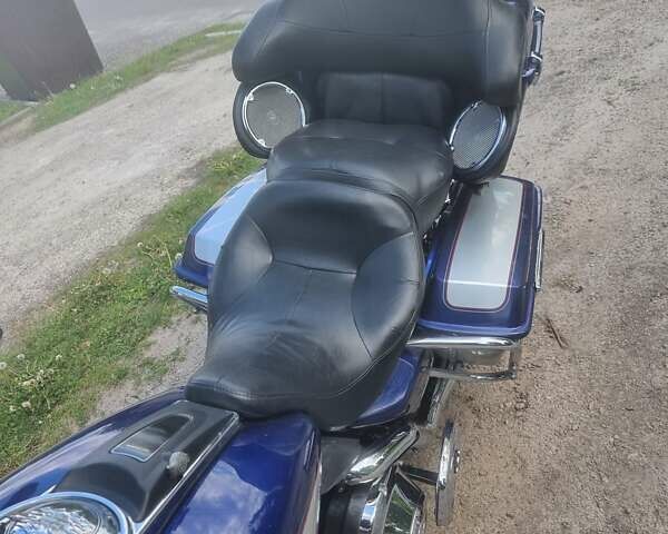 Синий Харлей-Дэвидсон FLHTCU Ultra Classic Electra Glide, объемом двигателя 0 л и пробегом 40 тыс. км за 10500 $, фото 5 на Automoto.ua
