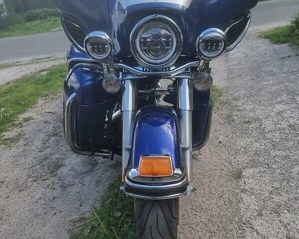 Синий Харлей-Дэвидсон FLHTCU Ultra Classic Electra Glide, объемом двигателя 0 л и пробегом 40 тыс. км за 10500 $, фото 7 на Automoto.ua