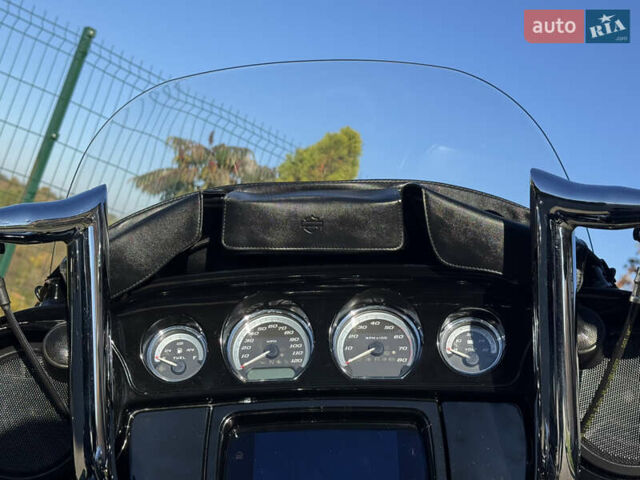 Черный Харлей-Дэвидсон FLHTK, объемом двигателя 1.85 л и пробегом 23 тыс. км за 23500 $, фото 33 на Automoto.ua