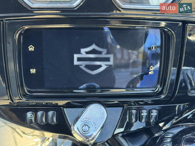 Черный Харлей-Дэвидсон FLHTK, объемом двигателя 1.85 л и пробегом 23 тыс. км за 23500 $, фото 40 на Automoto.ua