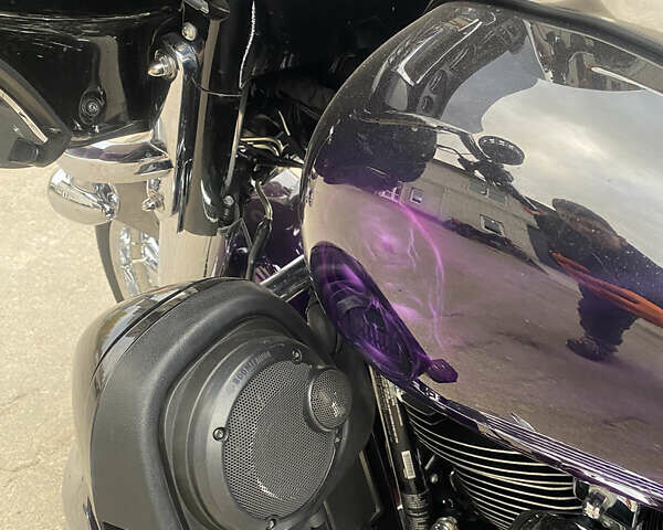 Фіолетовий Харлей-Девідсон FLHTK, об'ємом двигуна 1.87 л та пробігом 16 тис. км за 39000 $, фото 13 на Automoto.ua