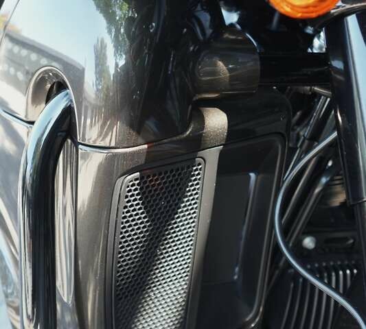 Сірий Харлей-Девідсон FLHTK, об'ємом двигуна 1.87 л та пробігом 1 тис. км за 29900 $, фото 10 на Automoto.ua