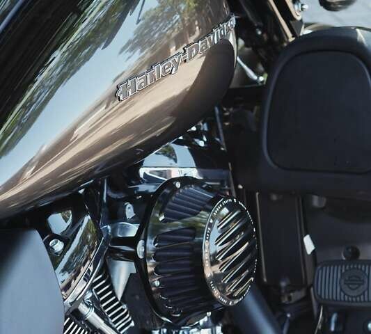 Сірий Харлей-Девідсон FLHTK, об'ємом двигуна 1.87 л та пробігом 1 тис. км за 29900 $, фото 7 на Automoto.ua