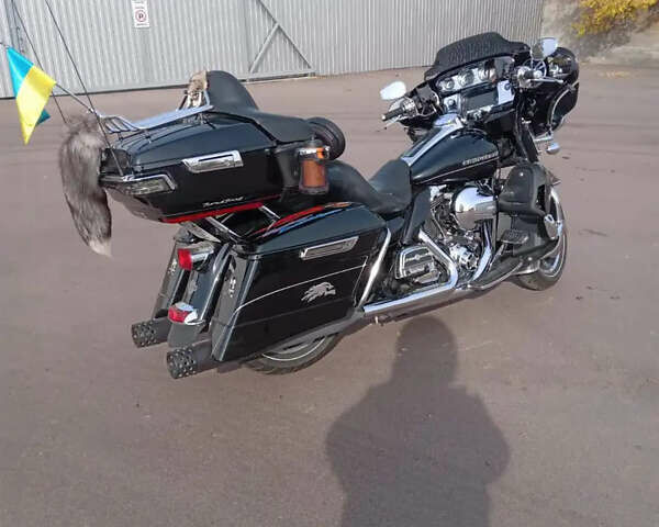 Черный Харлей-Дэвидсон FLHTK Electra Glide Ultra Limited, объемом двигателя 1.54 л и пробегом 39 тыс. км за 18000 $, фото 20 на Automoto.ua