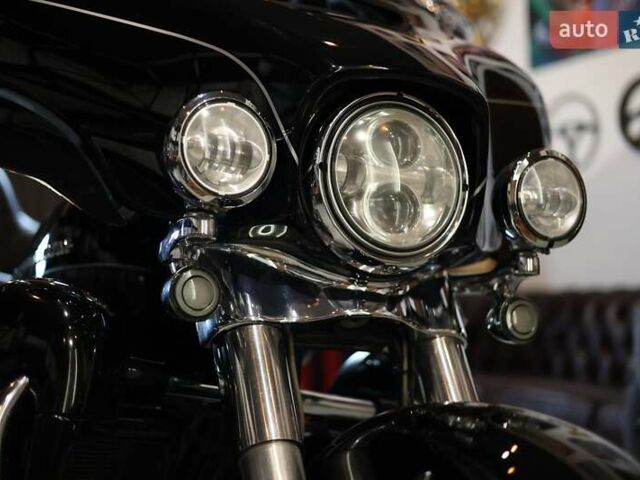 Чорний Харлей-Девідсон FLHTK Electra Glide Ultra Limited, об'ємом двигуна 1.8 л та пробігом 86 тис. км за 15500 $, фото 10 на Automoto.ua