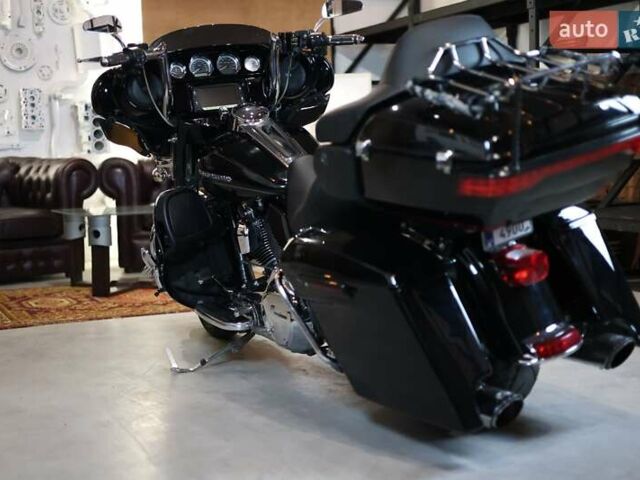 Чорний Харлей-Девідсон FLHTK Electra Glide Ultra Limited, об'ємом двигуна 1.8 л та пробігом 86 тис. км за 15500 $, фото 21 на Automoto.ua