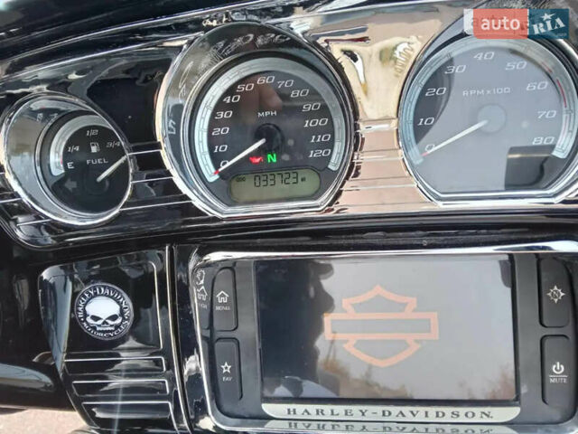 Черный Харлей-Дэвидсон FLHTK Electra Glide Ultra Limited, объемом двигателя 1.54 л и пробегом 39 тыс. км за 18000 $, фото 7 на Automoto.ua
