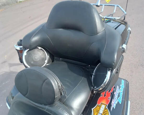 Черный Харлей-Дэвидсон FLHTK Electra Glide Ultra Limited, объемом двигателя 1.54 л и пробегом 39 тыс. км за 18000 $, фото 15 на Automoto.ua