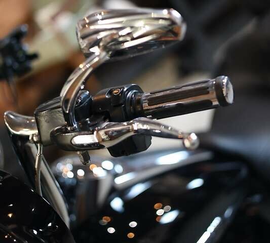 Чорний Харлей-Девідсон FLHTK Electra Glide Ultra Limited, об'ємом двигуна 1.8 л та пробігом 86 тис. км за 15500 $, фото 5 на Automoto.ua