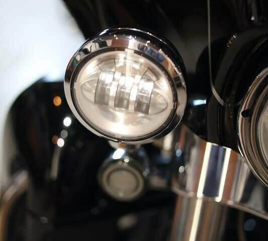 Чорний Харлей-Девідсон FLHTK Electra Glide Ultra Limited, об'ємом двигуна 1.8 л та пробігом 86 тис. км за 15500 $, фото 6 на Automoto.ua