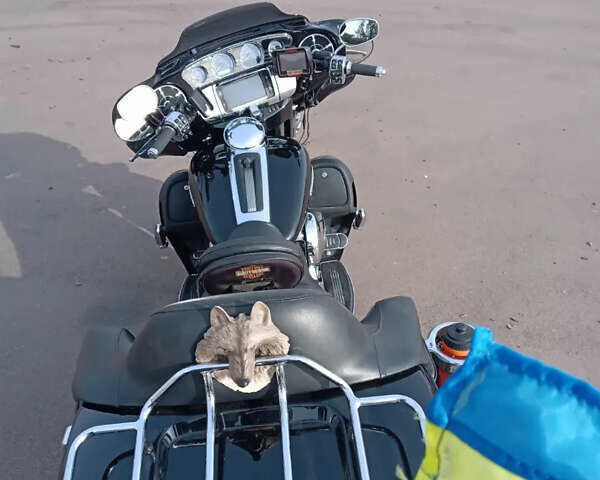Черный Харлей-Дэвидсон FLHTK Electra Glide Ultra Limited, объемом двигателя 1.54 л и пробегом 39 тыс. км за 18000 $, фото 23 на Automoto.ua