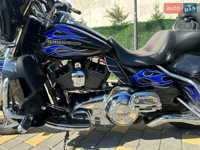 Чорний Харлей-Девідсон FLHTK Electra Glide Ultra Limited, об'ємом двигуна 1.8 л та пробігом 55 тис. км за 19500 $, фото 4 на Automoto.ua