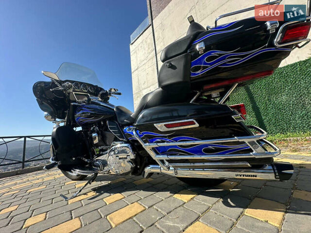 Чорний Харлей-Девідсон FLHTK Electra Glide Ultra Limited, об'ємом двигуна 1.8 л та пробігом 55 тис. км за 19500 $, фото 2 на Automoto.ua