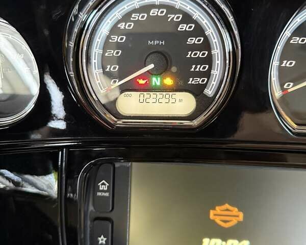 Черный Харлей-Дэвидсон FLHTK Electra Glide Ultra Limited, объемом двигателя 0 л и пробегом 23 тыс. км за 17100 $, фото 9 на Automoto.ua