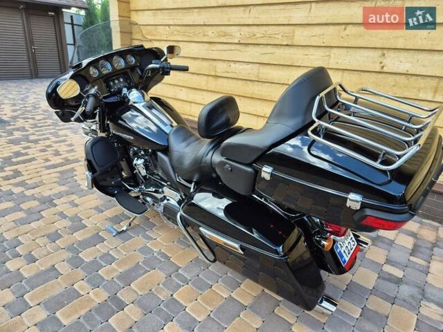 Чорний Харлей-Девідсон FLHTK Electra Glide Ultra Limited, об'ємом двигуна 1.87 л та пробігом 18 тис. км за 27200 $, фото 2 на Automoto.ua