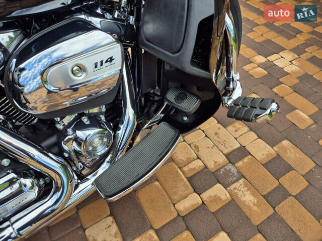 Чорний Харлей-Девідсон FLHTK Electra Glide Ultra Limited, об'ємом двигуна 1.87 л та пробігом 18 тис. км за 27200 $, фото 9 на Automoto.ua
