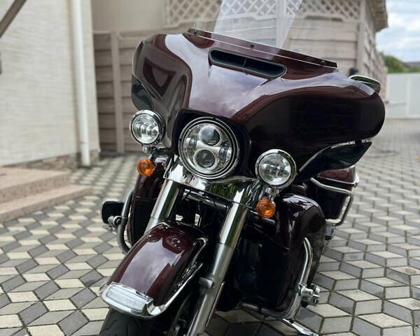 Красный Харлей-Дэвидсон FLHTK Electra Glide Ultra Limited, объемом двигателя 1.85 л и пробегом 12 тыс. км за 26300 $, фото 8 на Automoto.ua
