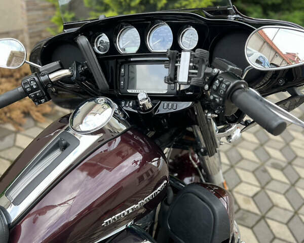 Красный Харлей-Дэвидсон FLHTK Electra Glide Ultra Limited, объемом двигателя 1.85 л и пробегом 12 тыс. км за 26300 $, фото 17 на Automoto.ua