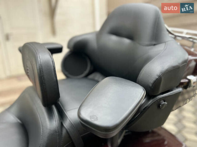Красный Харлей-Дэвидсон FLHTK Electra Glide Ultra Limited, объемом двигателя 1.85 л и пробегом 12 тыс. км за 26300 $, фото 25 на Automoto.ua
