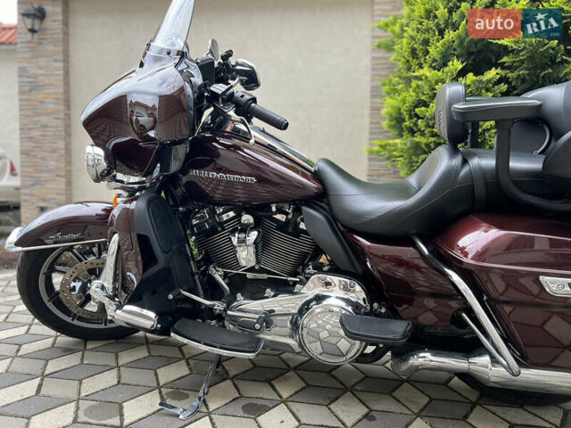 Красный Харлей-Дэвидсон FLHTK Electra Glide Ultra Limited, объемом двигателя 1.85 л и пробегом 12 тыс. км за 26300 $, фото 4 на Automoto.ua
