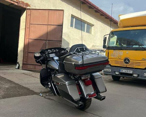 Харлей-Девідсон FLHTK Electra Glide Ultra Limited, об'ємом двигуна 0 л та пробігом 27 тис. км за 21000 $, фото 4 на Automoto.ua