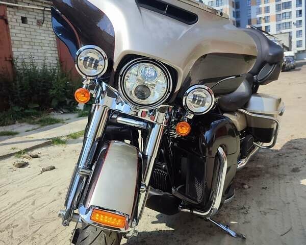 Серый Харлей-Дэвидсон FLHTK Electra Glide Ultra Limited, объемом двигателя 1.75 л и пробегом 3 тыс. км за 17900 $, фото 6 на Automoto.ua