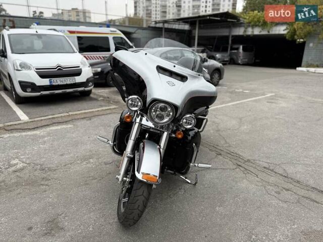 Серый Харлей-Дэвидсон FLHTK Electra Glide Ultra Limited, объемом двигателя 1.69 л и пробегом 11 тыс. км за 17300 $, фото 2 на Automoto.ua