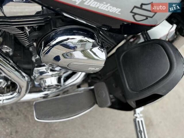 Серый Харлей-Дэвидсон FLHTK Electra Glide Ultra Limited, объемом двигателя 1.69 л и пробегом 11 тыс. км за 17300 $, фото 11 на Automoto.ua