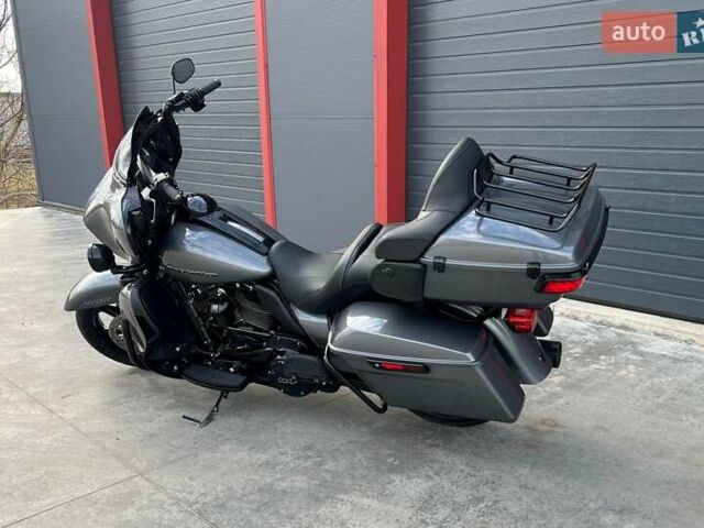 Серый Харлей-Дэвидсон FLHTK Electra Glide Ultra Limited, объемом двигателя 0 л и пробегом 73 тыс. км за 20400 $, фото 9 на Automoto.ua