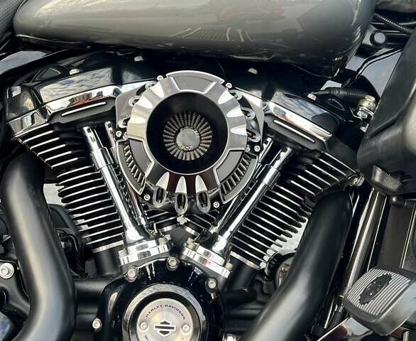 Серый Харлей-Дэвидсон FLHTK Electra Glide Ultra Limited, объемом двигателя 0 л и пробегом 73 тыс. км за 20400 $, фото 1 на Automoto.ua