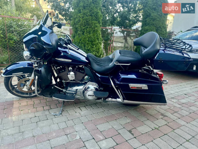 Синій Харлей-Девідсон FLHTK Electra Glide Ultra Limited, об'ємом двигуна 1.7 л та пробігом 98 тис. км за 11500 $, фото 7 на Automoto.ua