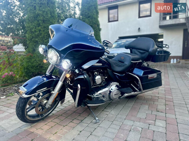 Синій Харлей-Девідсон FLHTK Electra Glide Ultra Limited, об'ємом двигуна 1.7 л та пробігом 60 тис. км за 12500 $, фото 8 на Automoto.ua