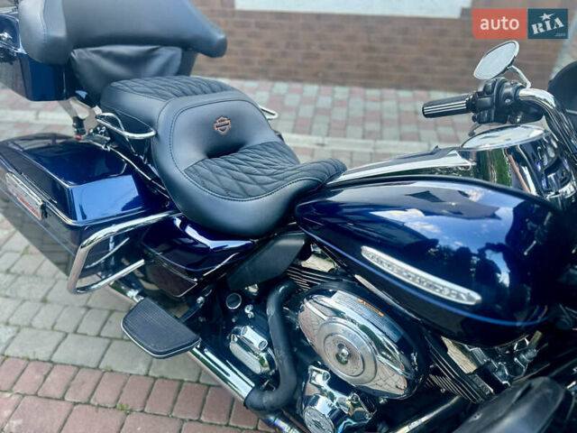Синій Харлей-Девідсон FLHTK Electra Glide Ultra Limited, об'ємом двигуна 1.7 л та пробігом 60 тис. км за 12500 $, фото 9 на Automoto.ua