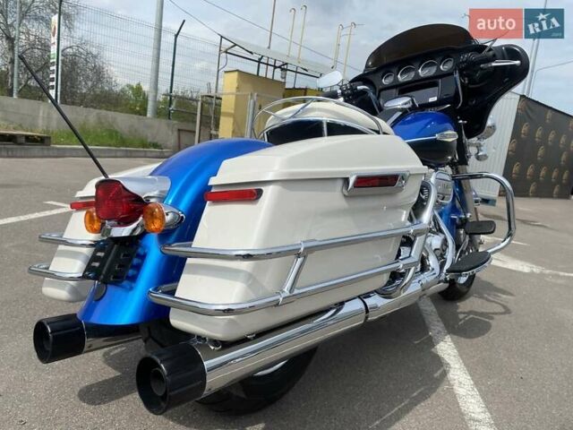 Синий Харлей-Дэвидсон FLHTK Electra Glide Ultra Limited, объемом двигателя 0 л и пробегом 1 тыс. км за 23400 $, фото 4 на Automoto.ua