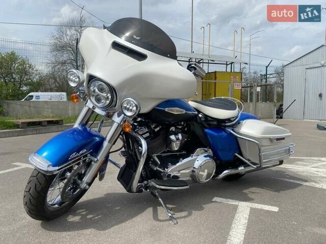 Синій Харлей-Девідсон FLHTK Electra Glide Ultra Limited, об'ємом двигуна 0 л та пробігом 1 тис. км за 23900 $, фото 8 на Automoto.ua
