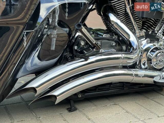 Черный Харлей-Дэвидсон FLHX Street Glide, объемом двигателя 0 л и пробегом 35 тыс. км за 39990 $, фото 5 на Automoto.ua