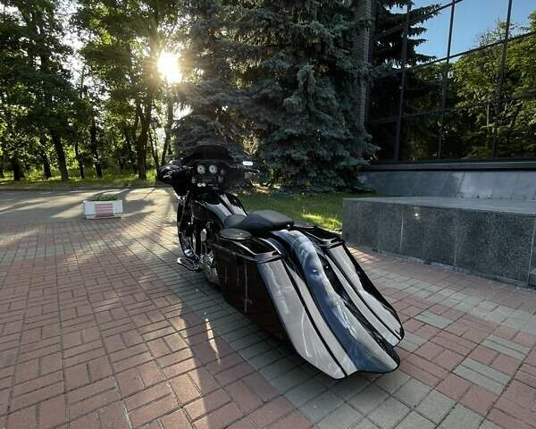 Черный Харлей-Дэвидсон FLHX Street Glide, объемом двигателя 0 л и пробегом 35 тыс. км за 39990 $, фото 1 на Automoto.ua